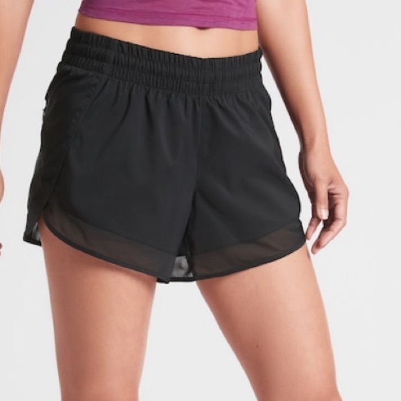 Athleta Pants - Athleta black running shorts